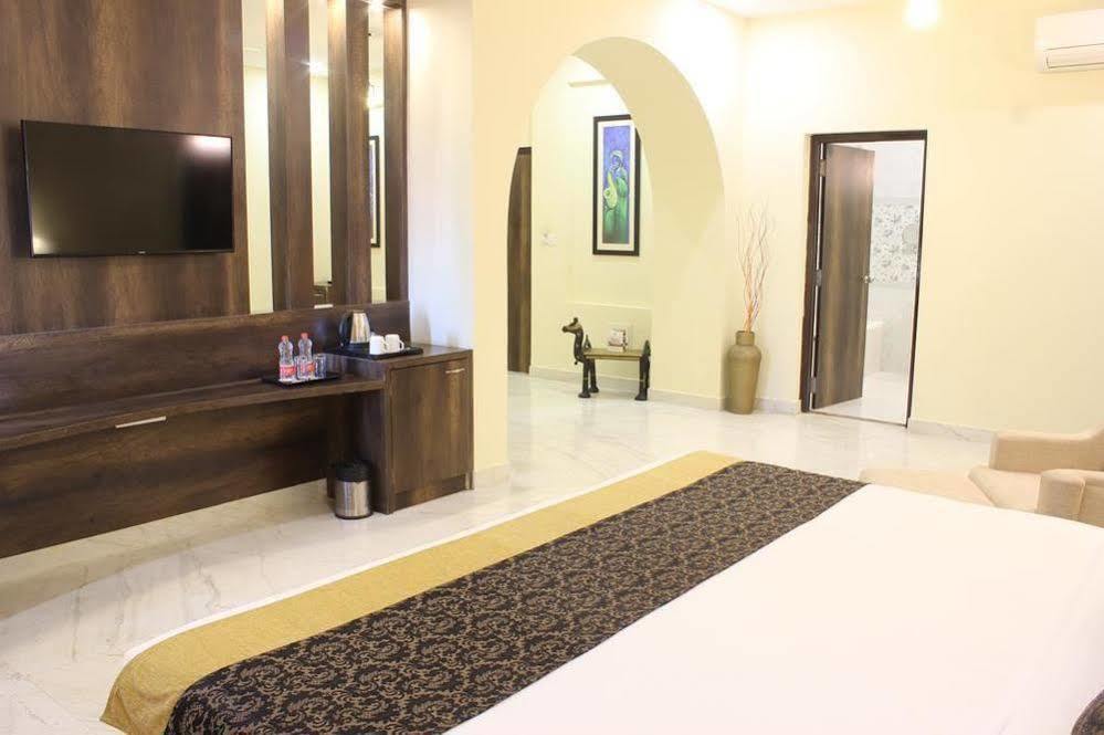 Mewargarh Udaipur By Red Lion S Ξενοδοχείο Εξωτερικό φωτογραφία