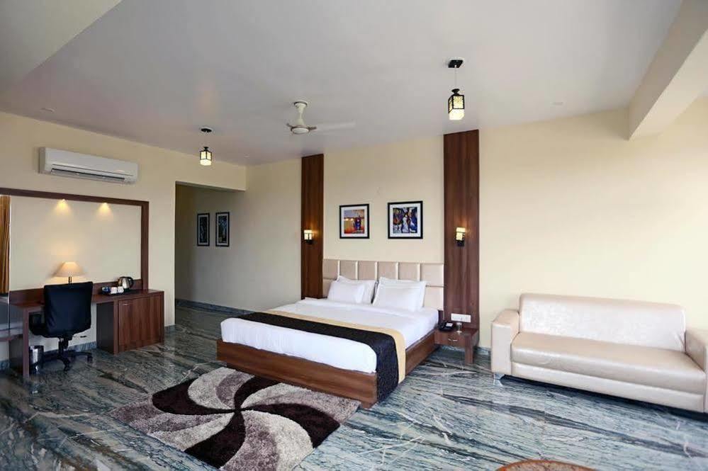 Mewargarh Udaipur By Red Lion S Ξενοδοχείο Εξωτερικό φωτογραφία