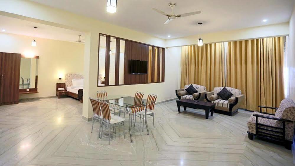 Mewargarh Udaipur By Red Lion S Ξενοδοχείο Εξωτερικό φωτογραφία