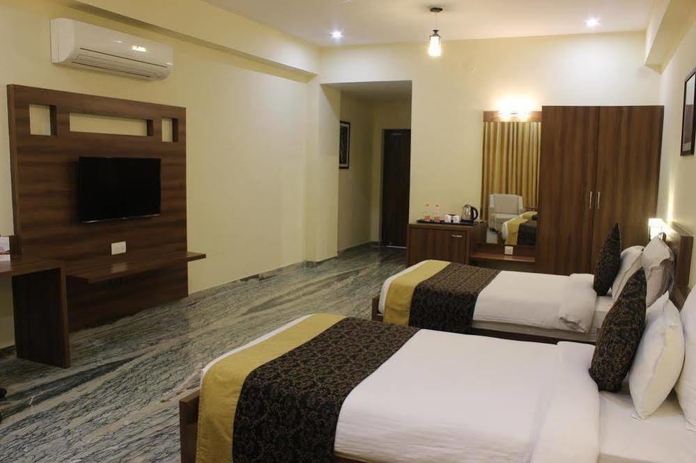 Mewargarh Udaipur By Red Lion S Ξενοδοχείο Εξωτερικό φωτογραφία