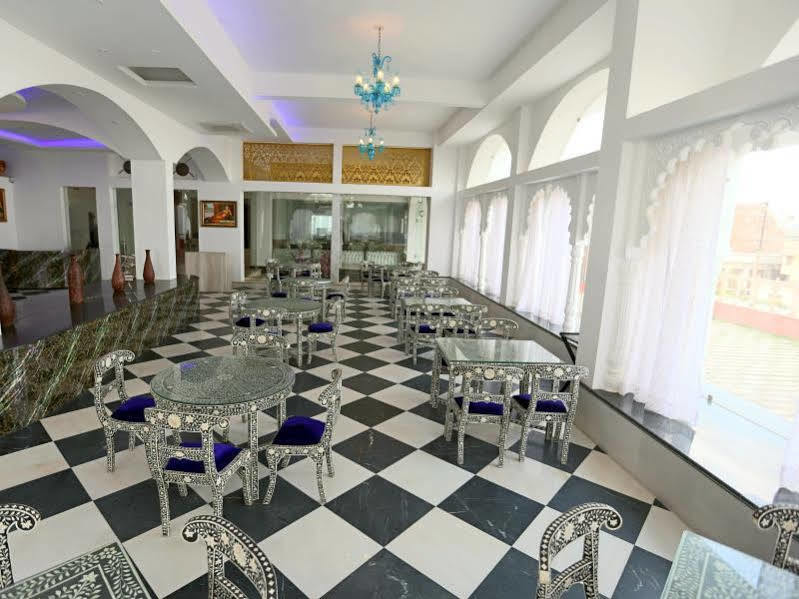 Mewargarh Udaipur By Red Lion S Ξενοδοχείο Εξωτερικό φωτογραφία